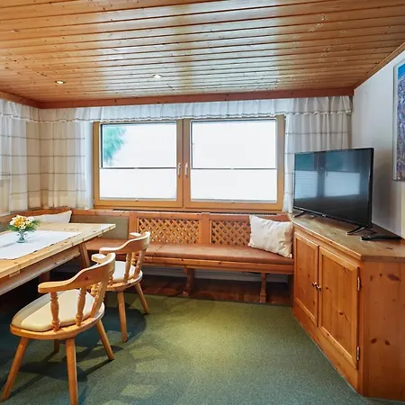 Terrassenapartment Maria *